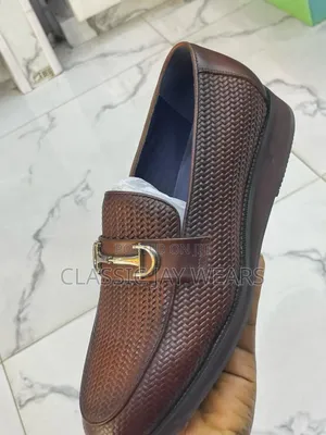 6 Different Classic Shoe Available in 47 Size Only