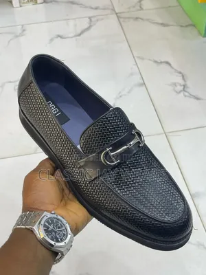 6 Different Classic Shoe Available in 47 Size Only