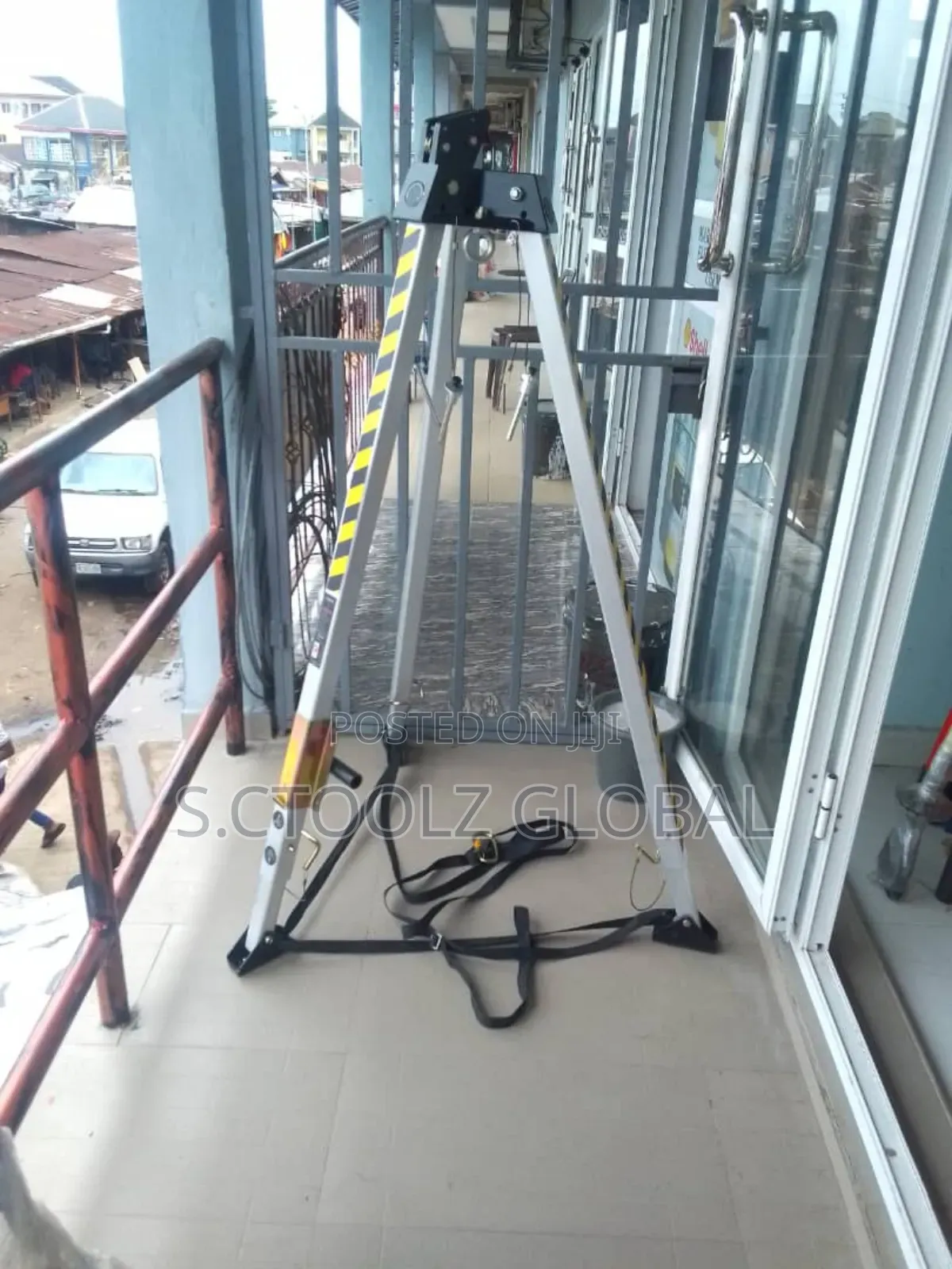 Tripod Stand