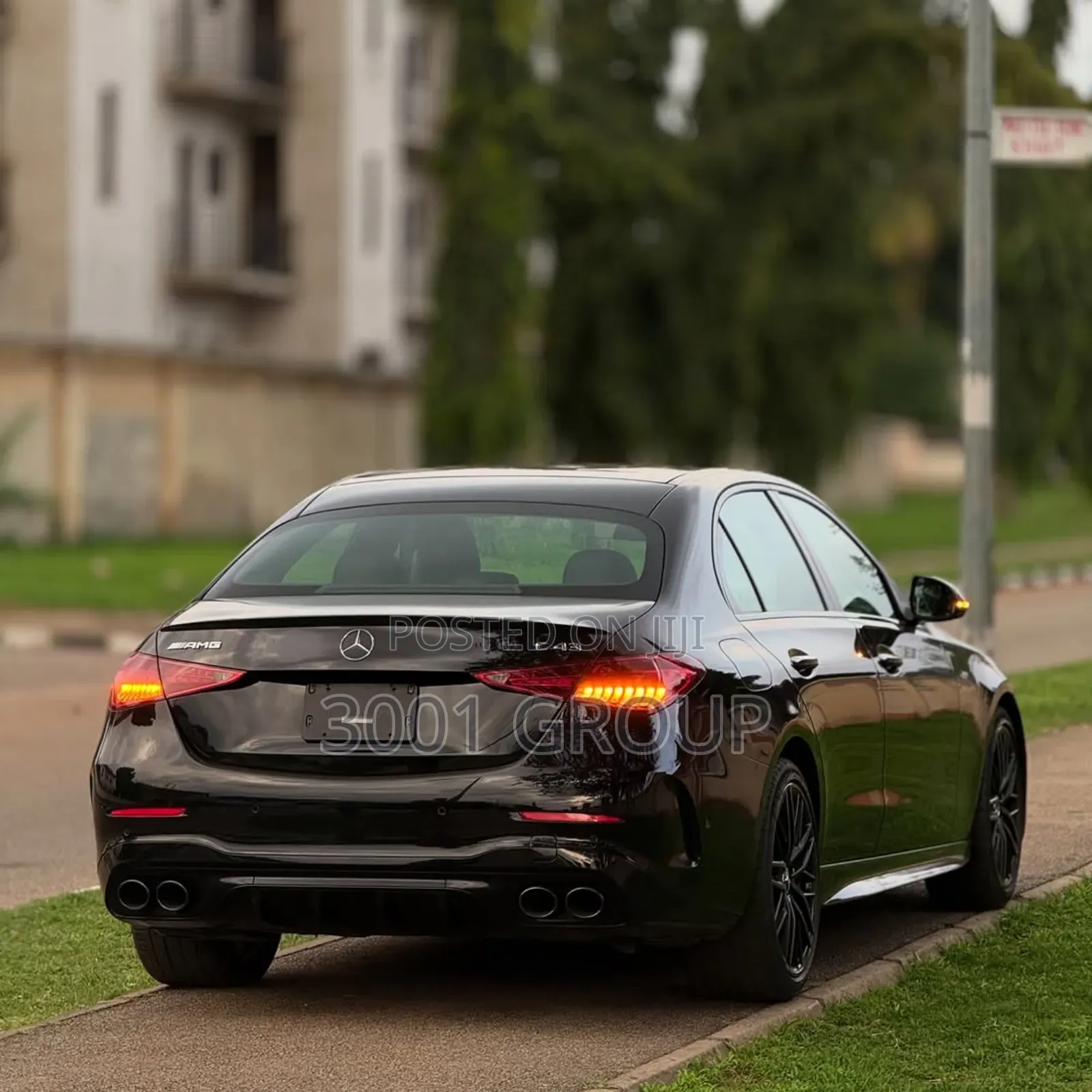 Mercedes-Benz C-Class 2023 Black