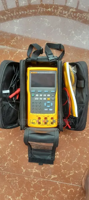 Fluke 754 Documenting Process Calibrator With Hart
