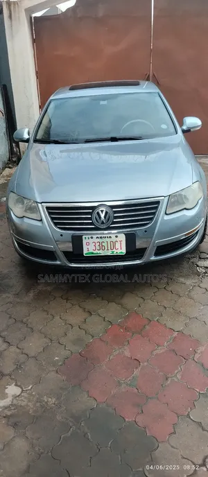 Photo - Volkswagen Passat 2.0 2008 Silver