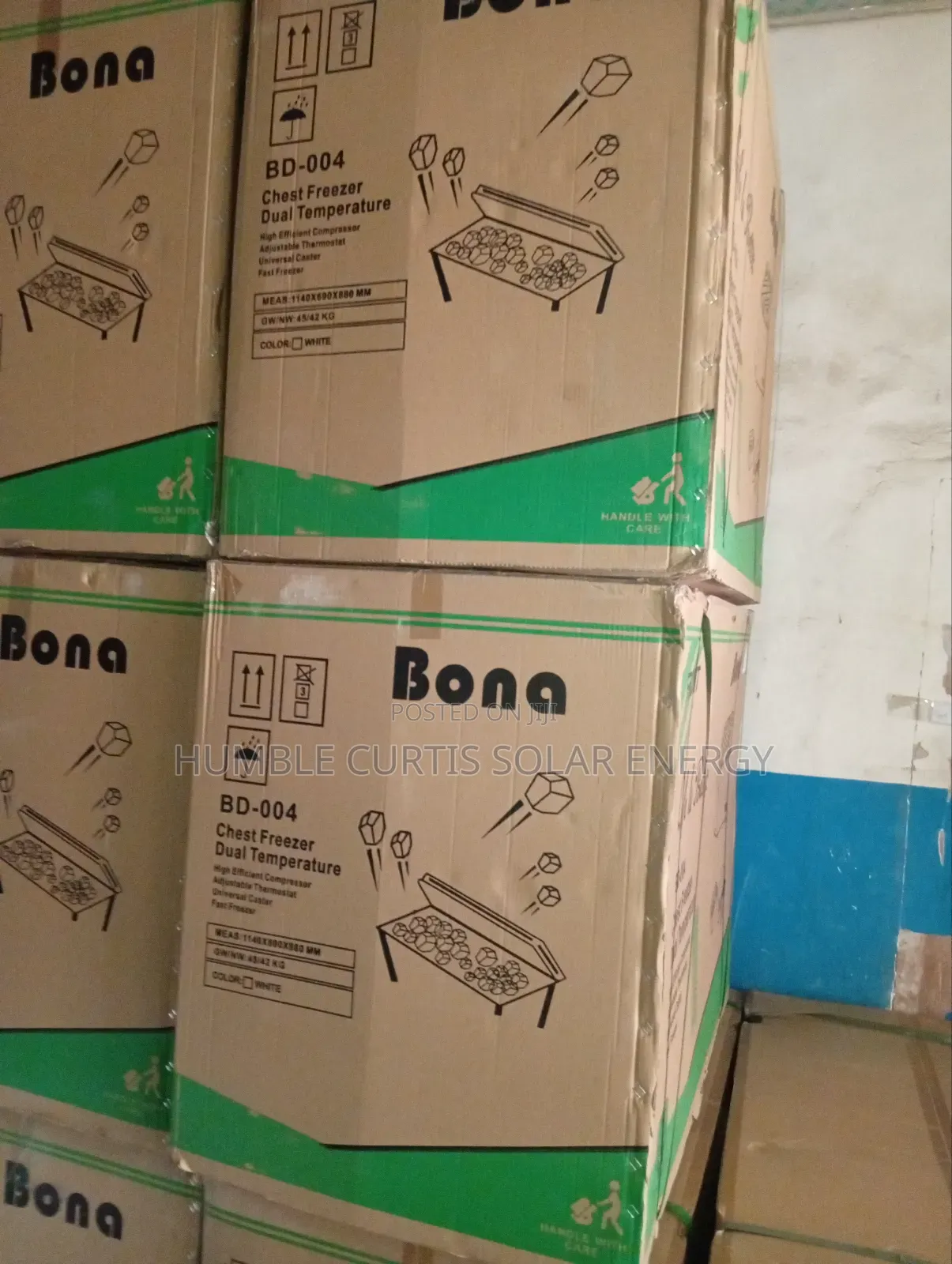 Bona Solar Fridge