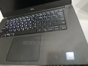 Laptop Dell Precision 5520 16GB Intel Core I7 SSD 512GB