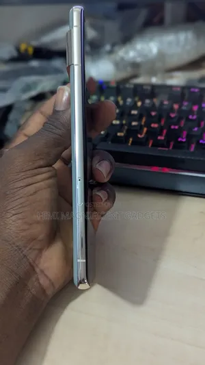 Google Pixel 7 Pro 256 GB Gold