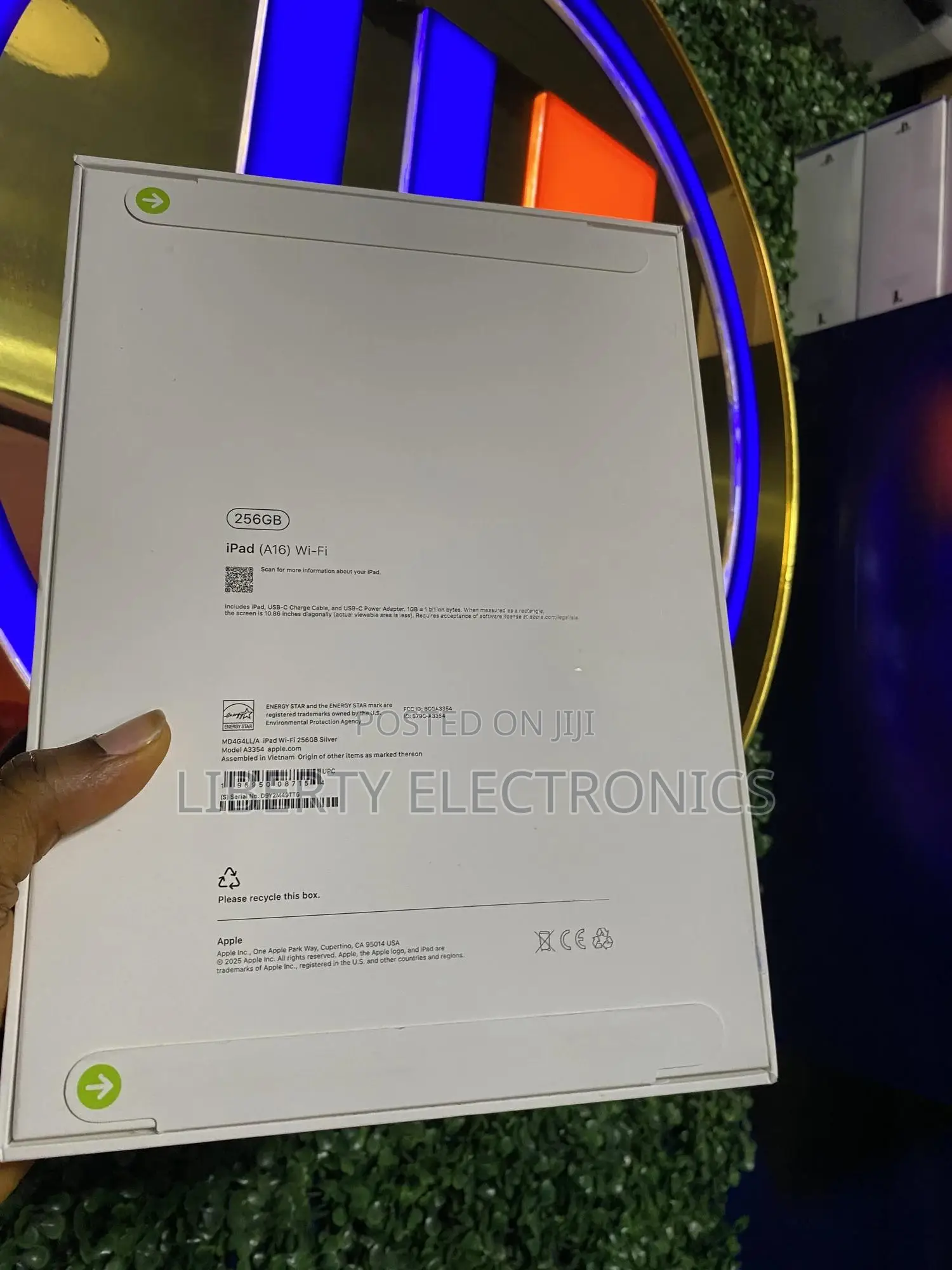 New Apple iPad (2022) 256 GB
