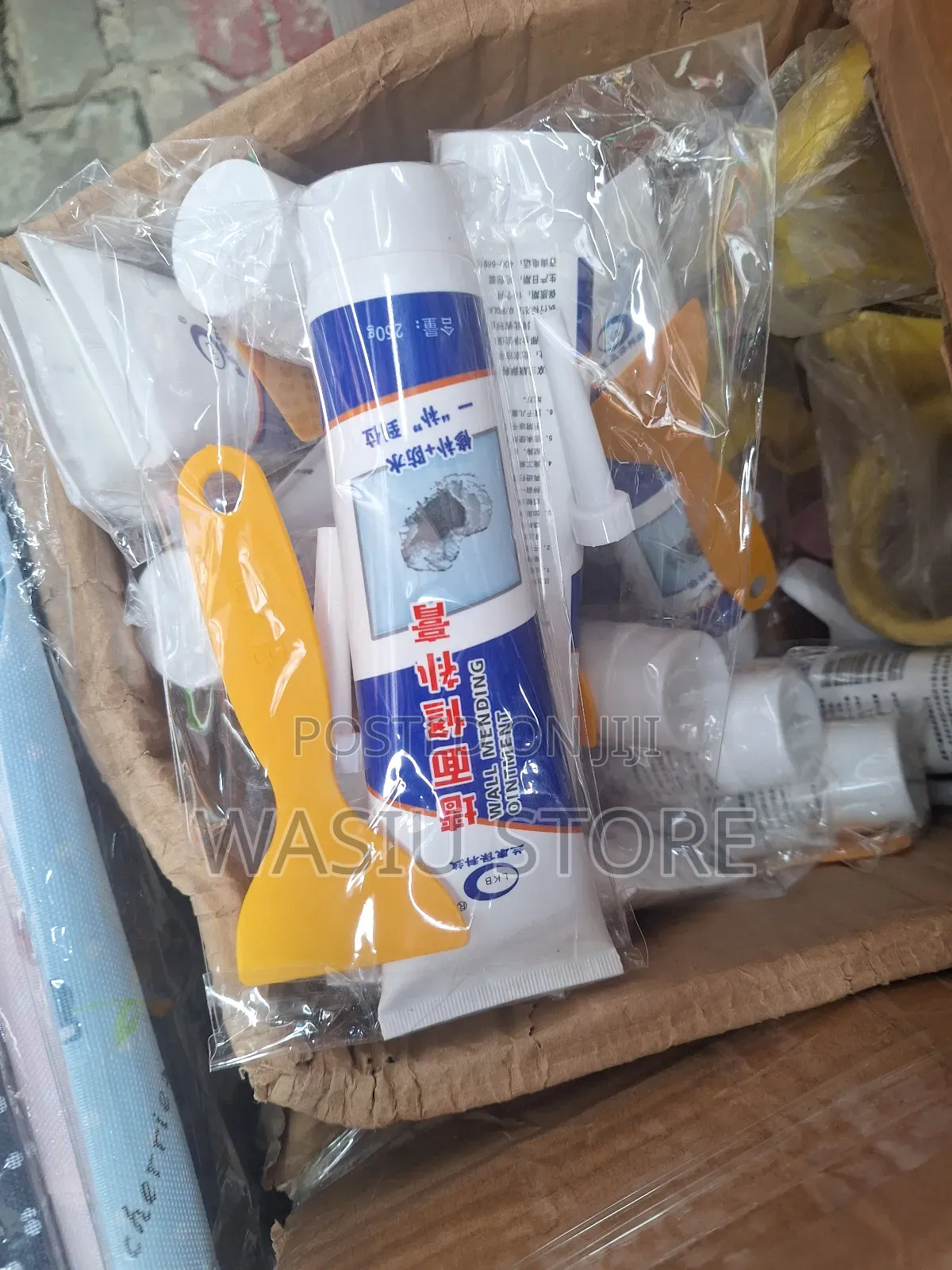 Wall Mending Ointment Paste