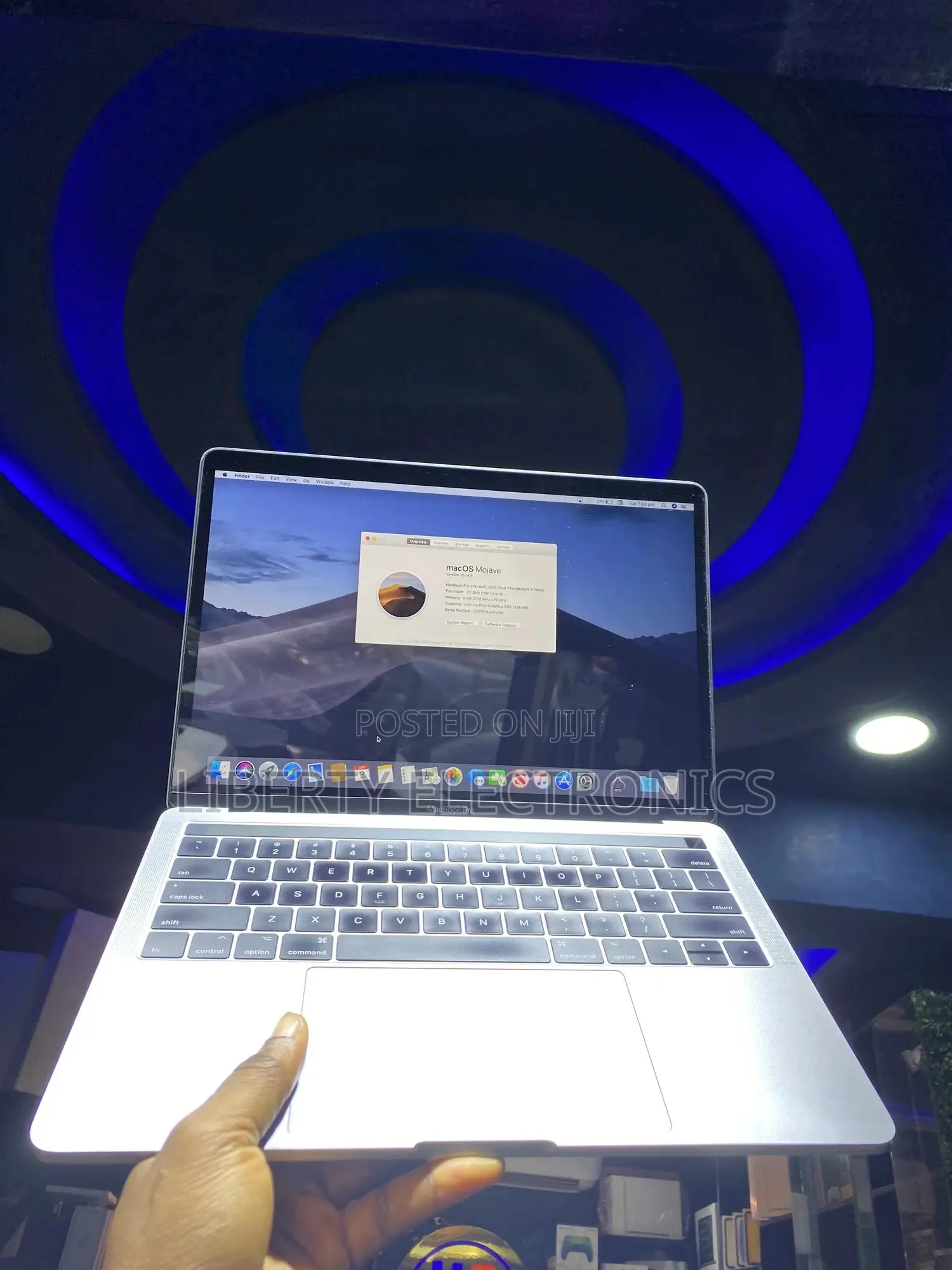 Laptop Apple MacBook Pro 2017 8GB Intel Core I5 SSD 512GB