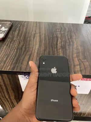 Apple iPhone XR 64 GB Black