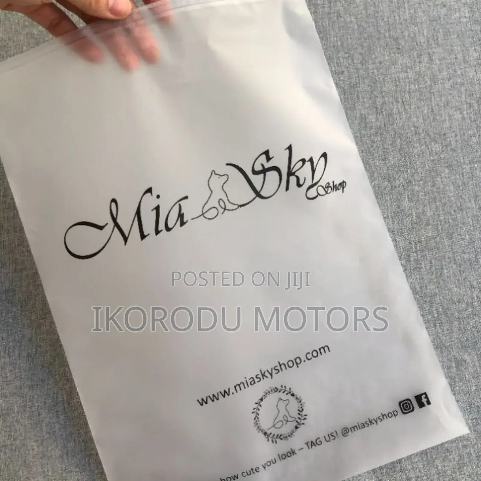 Branded Nylon, Loop Nylon, Ziplock And Mailer Bags