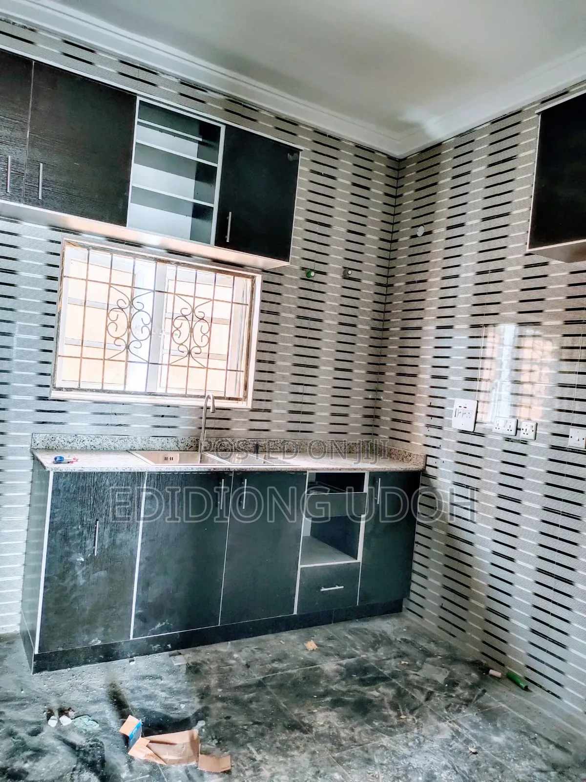 2bdrm Duplex in Shelter Afrique for rent
