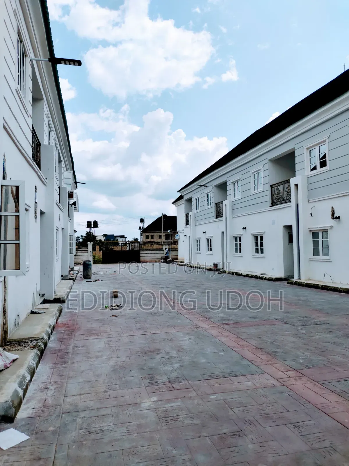 2bdrm Duplex in Shelter Afrique for rent