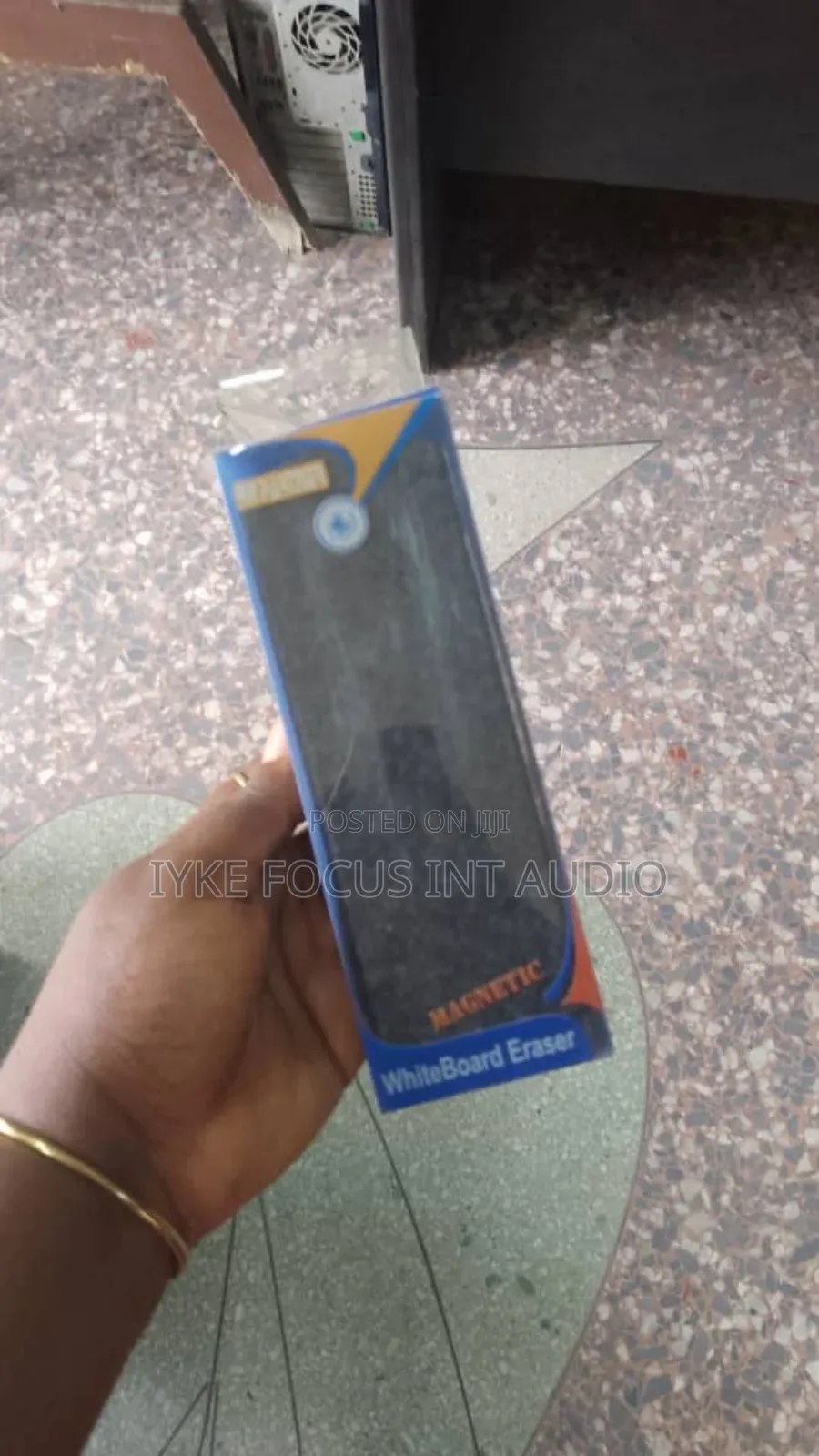 Magnetic Duster or White Board Eraser