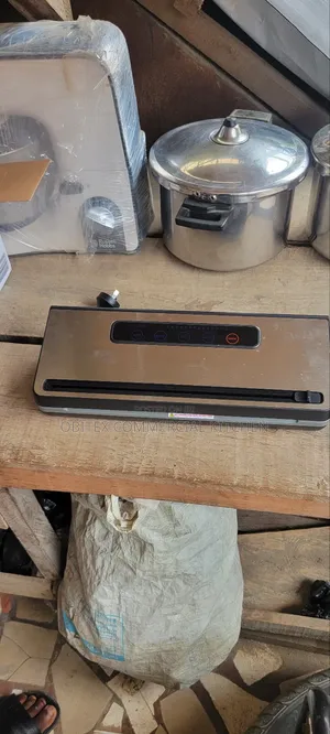 Vaccum Sealer Machine Is Available for Sales
