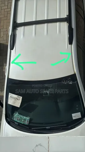 Toyota Highlander 2015 Model Roof Rubber the Two Front One