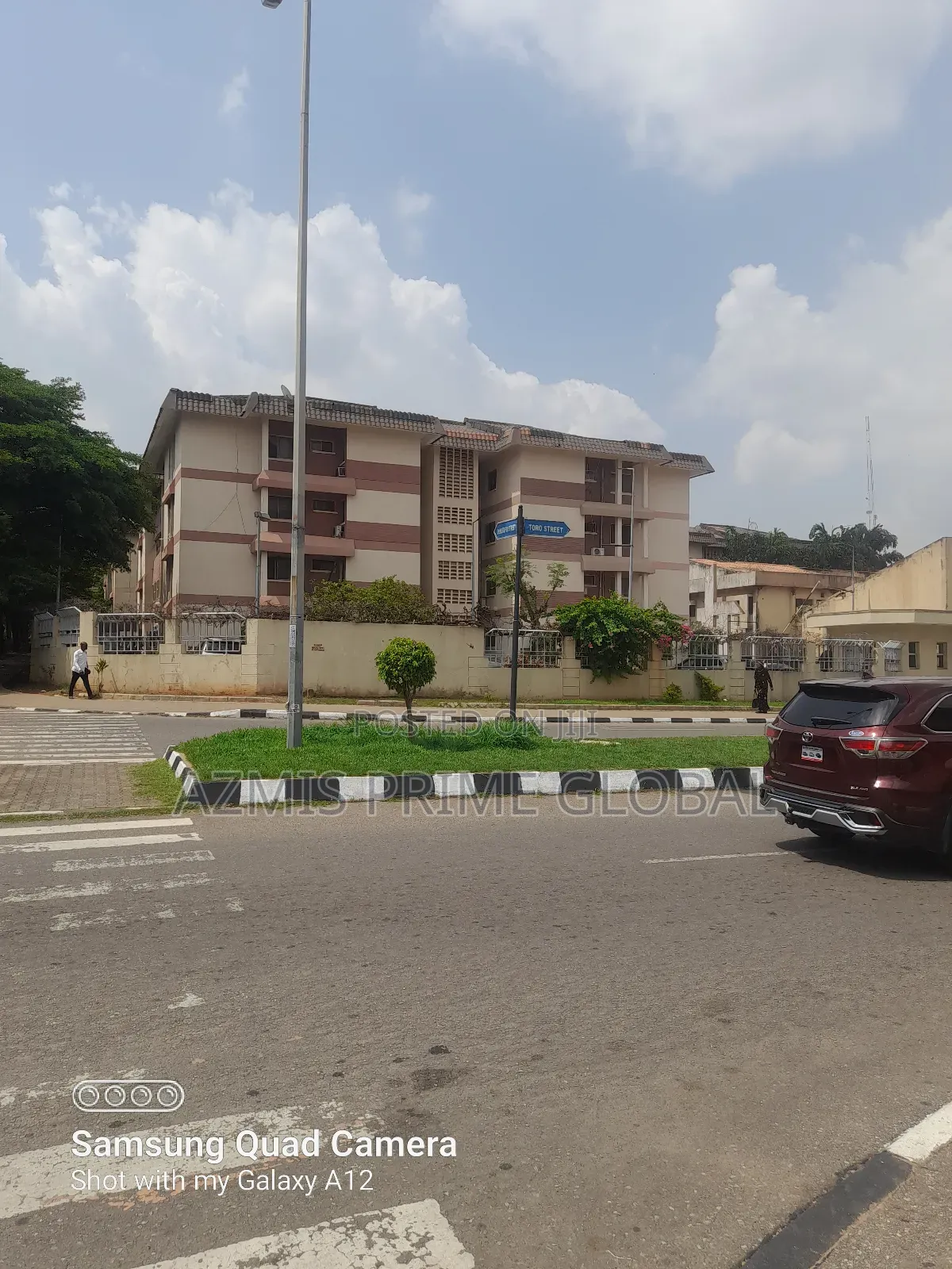 Furnished 2bdrm Apartment in Nnpc Quarters, Area 11 for rent