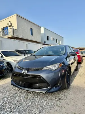 Toyota Corolla LE ECO 4dr Sedan (1.8L 4cyl CVT) 2017 Gray