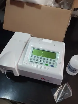 Semi Automatic Chemistry Analyser