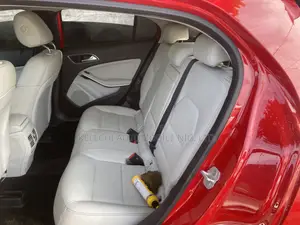 Mercedes-Benz GLA 250 2017 Red