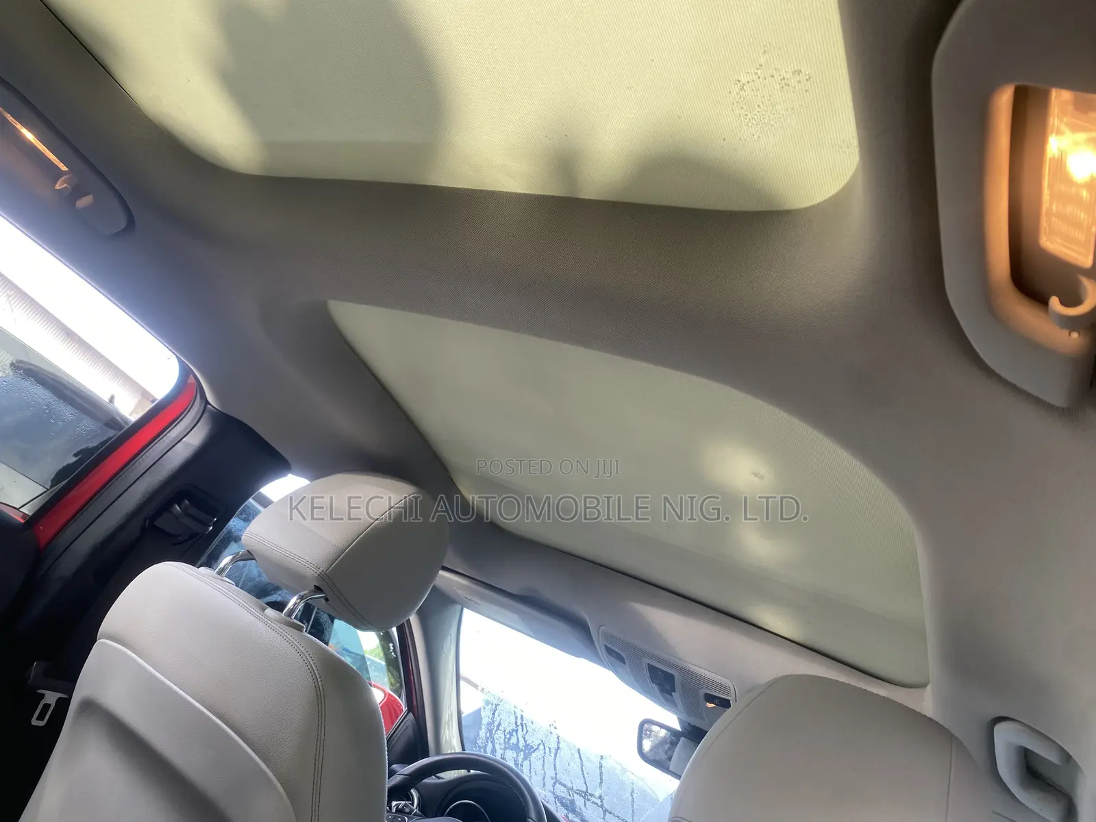 Mercedes-Benz GLA 250 2017 Red