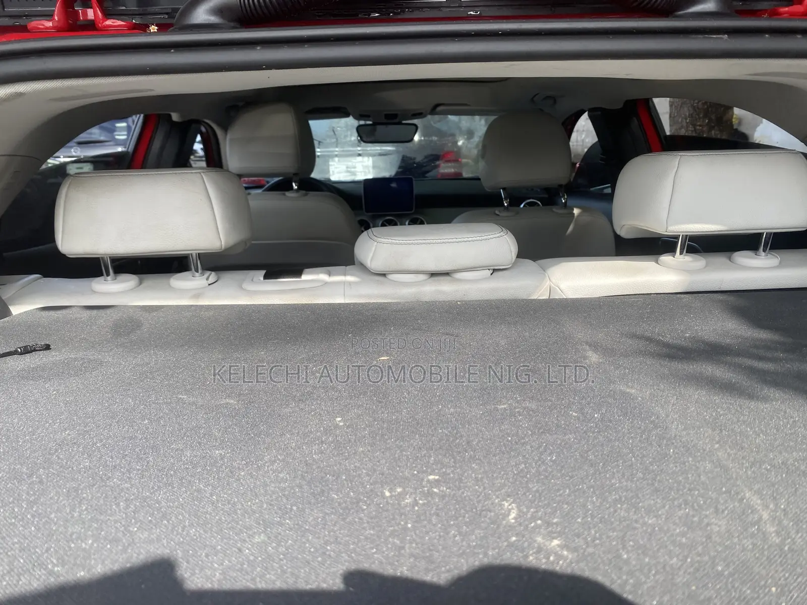Mercedes-Benz GLA 250 2017 Red