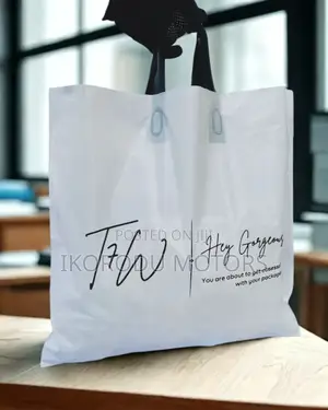 Branded Nylon, Loop Nylon, Ziplock And Mailer Bags