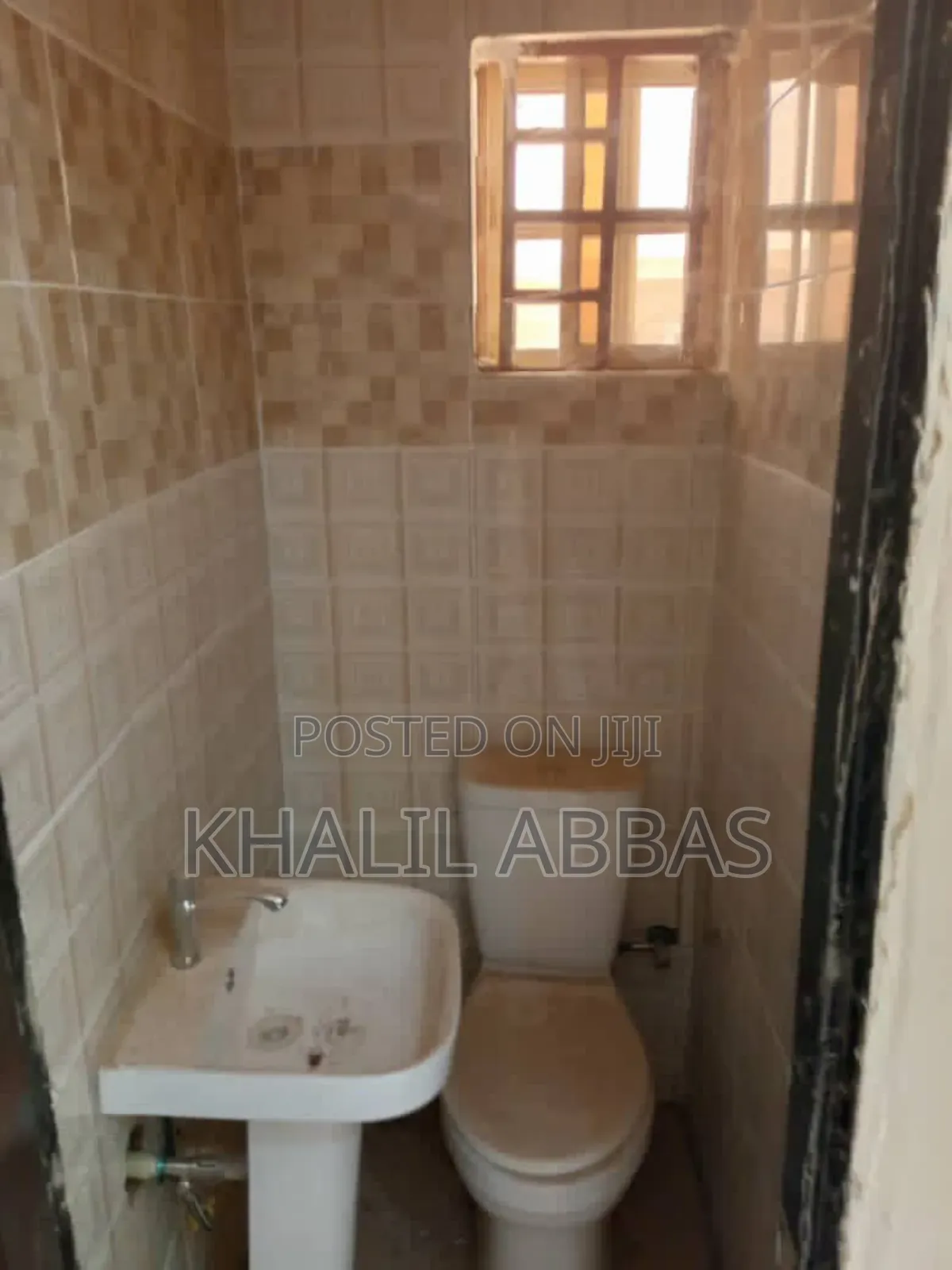 Furnished 2bdrm Bungalow in City College, Mararaba for sale