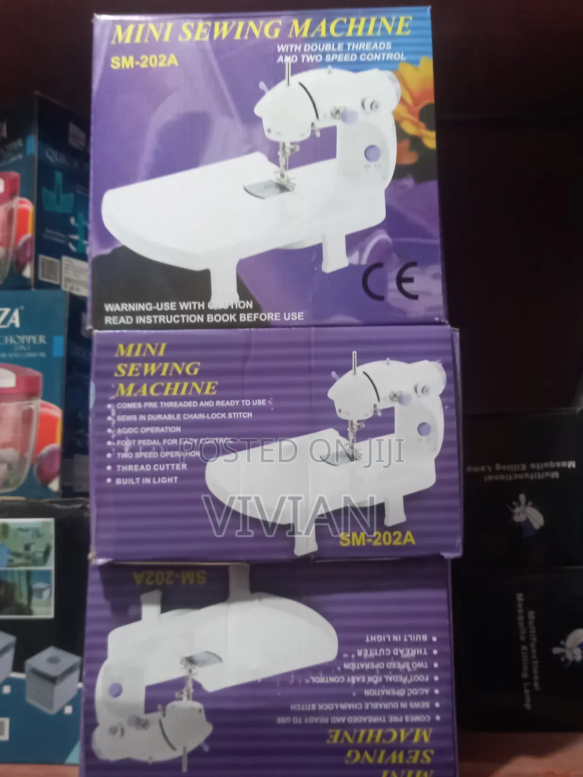 Mink Sewing Machine With Table