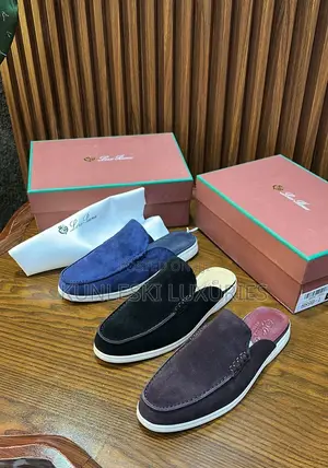 Original Loro Piana Men Half Shoes Collections