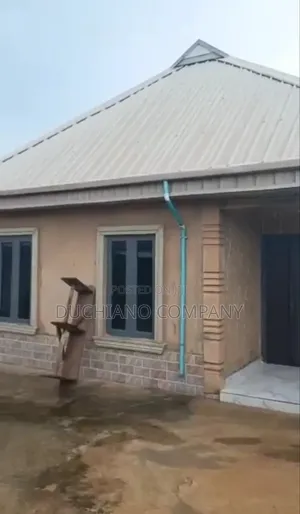 Photo - 3bdrm Bungalow in Ishefun, Ayobo for sale