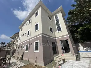 2bdrm Block of Flats in Utako for rent