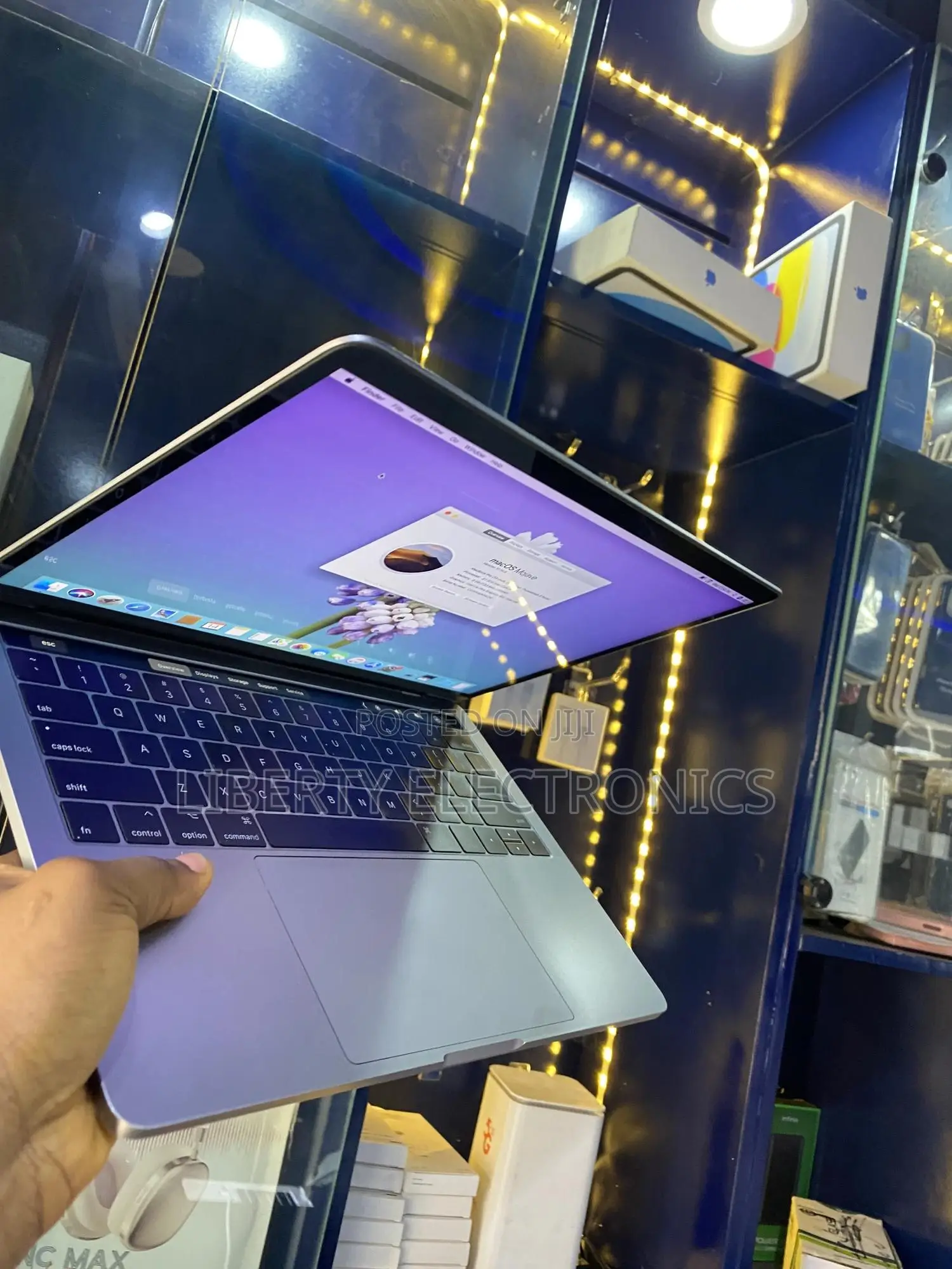 Laptop Apple MacBook Pro 2017 16GB Intel Core I5 SSD 512GB