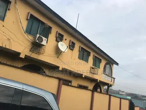2bdrm Block of Flats in Victory Estate Ojodu, Berger for sale