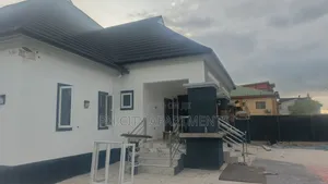 4bdrm Bungalow in GRA Phase 2 / Port-Harcourt for rent