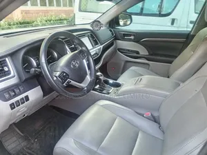 Toyota Highlander 2015 Silver
