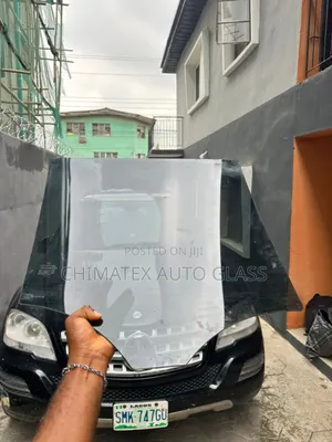 Ml350 2013 Back Door Glass We Deliver and Install