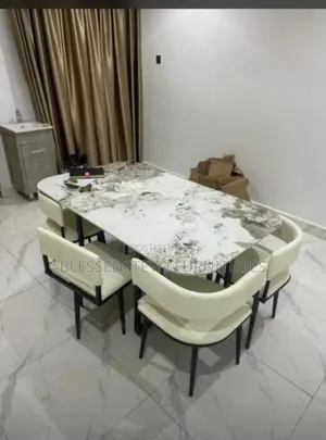 Luxury Marble Dining Table With 6 Chiars