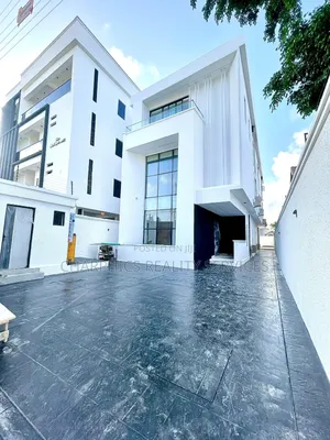 5bdrm Duplex in Lekki for sale