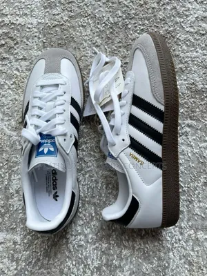 Unisex Adidas Samba Sneakers