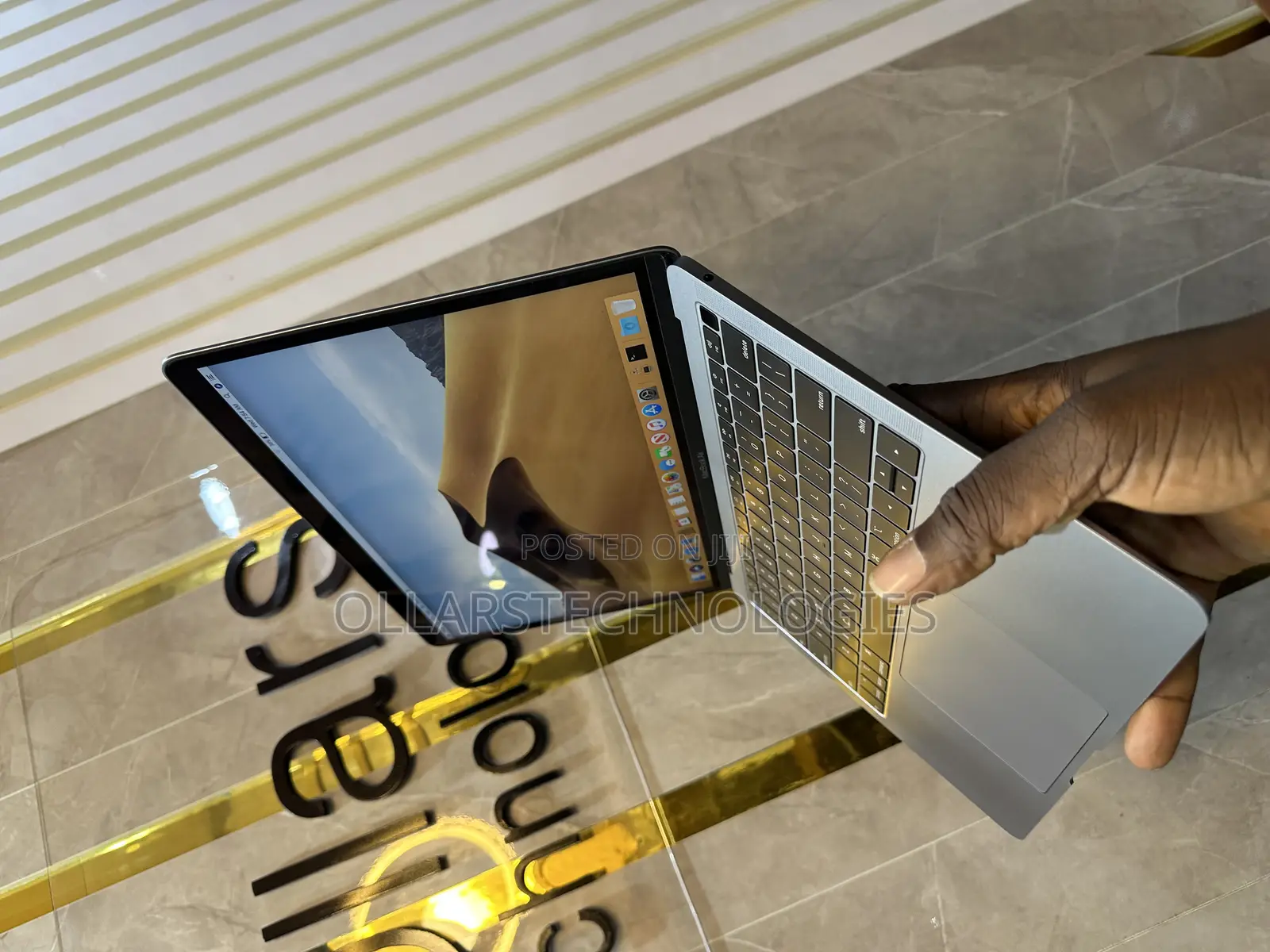 Laptop Apple MacBook Air 8GB Intel Core I5 SSD 128GB