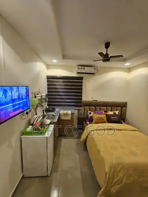 Snug Apartment