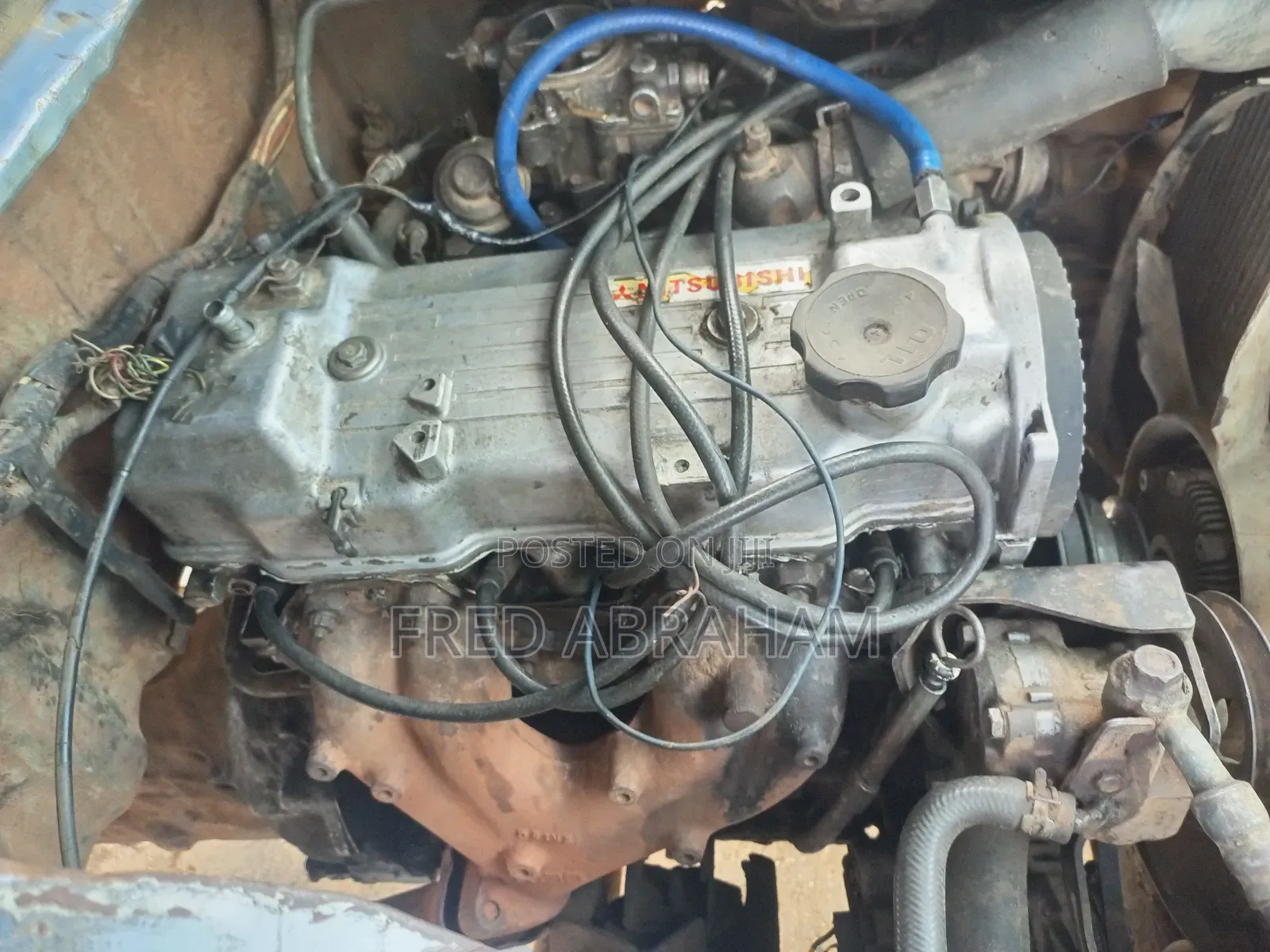 Mitsubishi L300 2002 Blue