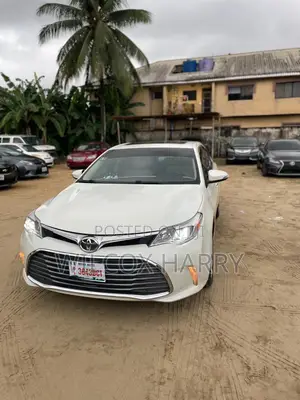 Toyota Avalon XLE Premium Sedan FWD (3.5L 6cyl 6A) 2013 White