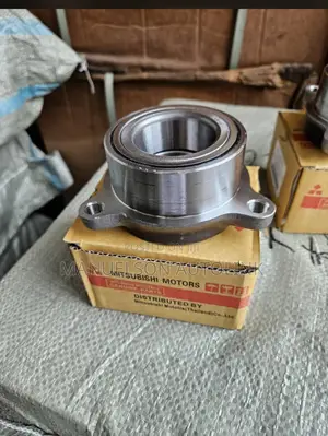 Wheel Hub Mr992372 Mitsubishi L200 2.5 04-016 Pajero