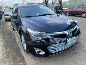 Toyota Avalon XLE 4dr Sedan (3.5L 6cyl 6A) 2014 Black