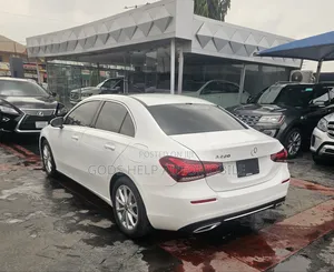 Mercedes-Benz A-Class A 220 4MATIC 2019 Off white