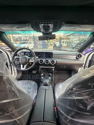 Mercedes-Benz A-Class A 220 4MATIC 2019 Off white