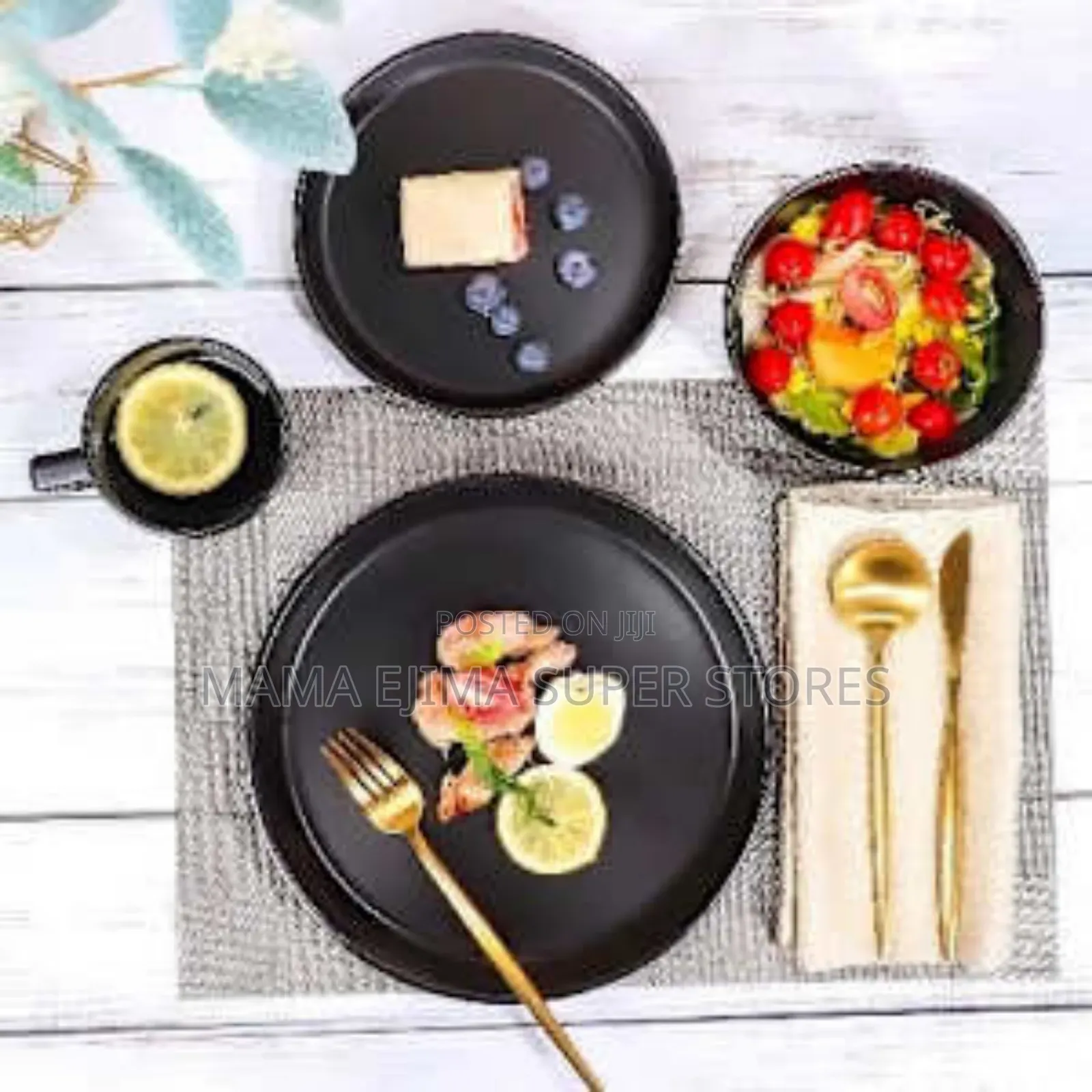 Stoneware Dinner Set and Mugs - 16 PCS