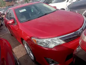Toyota Camry LE 4dr Sedan (2.5L 4cyl 6A) 2013 Red