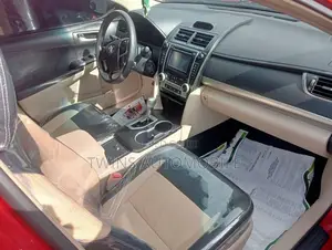 Toyota Camry LE 4dr Sedan (2.5L 4cyl 6A) 2013 Red